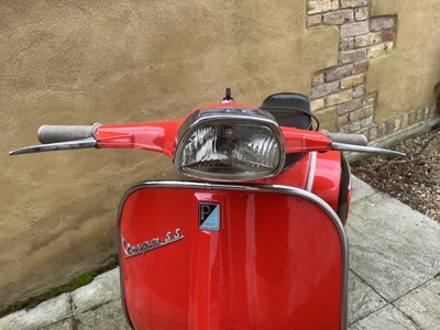 Lot 1966 Vespa SS180 Super Sport