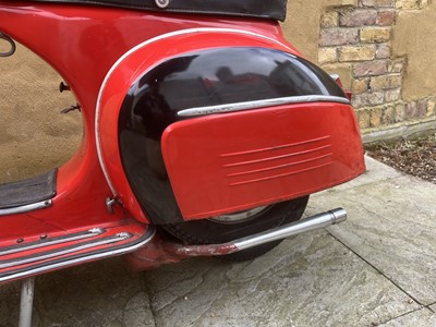 Lot 1966 Vespa SS180 Super Sport