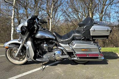 Lot 2003 Harley Davidson Ultra Glide