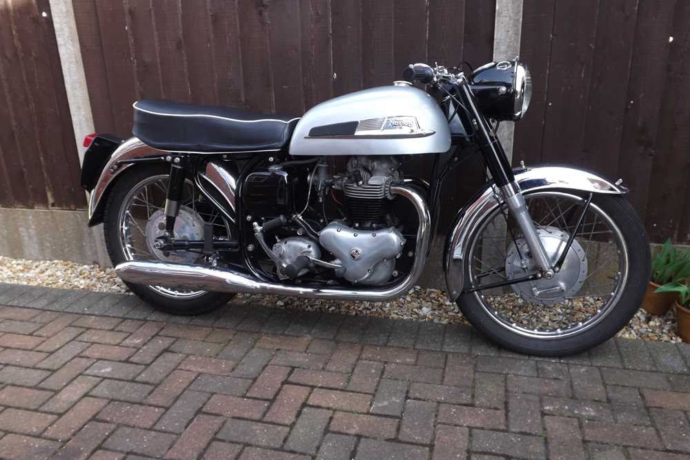 Lot 1961 Norton Dominator 99