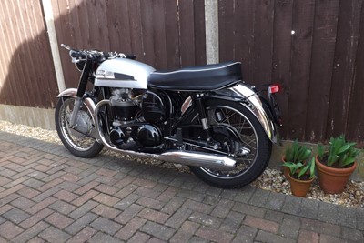 Lot 1961 Norton Dominator 99