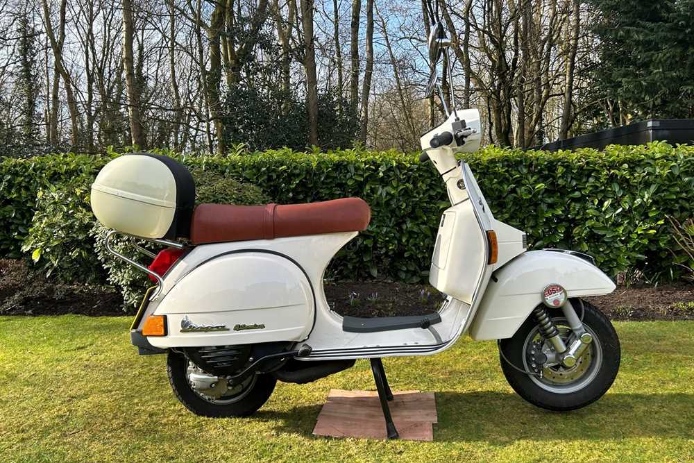 Lot 2004 Vespa T5 Millennium