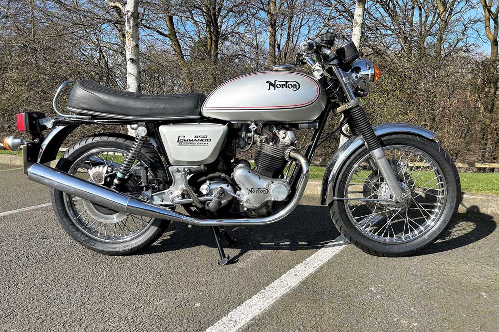 Lot 371 - 1978 Norton Commando MkIII