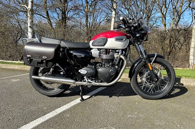 Lot 2023 Triumph T100 Bonneville