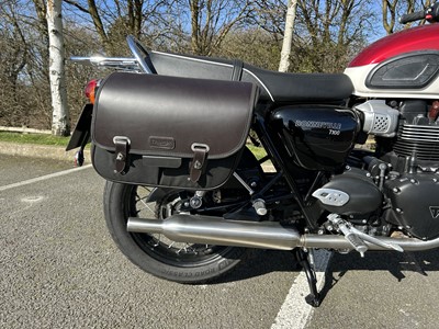 Lot 2023 Triumph T100 Bonneville