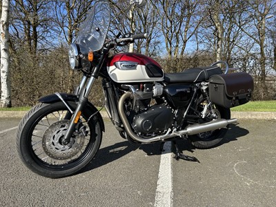 Lot 2023 Triumph T100 Bonneville