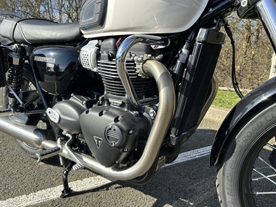 Lot 2023 Triumph T100 Bonneville