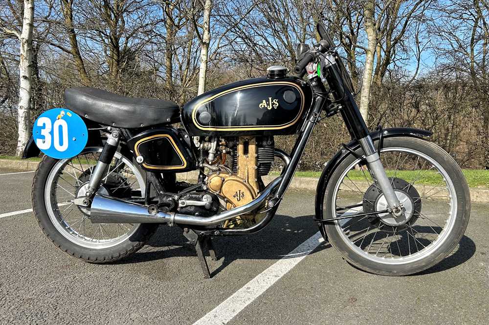 Lot 1950 AJS 7R