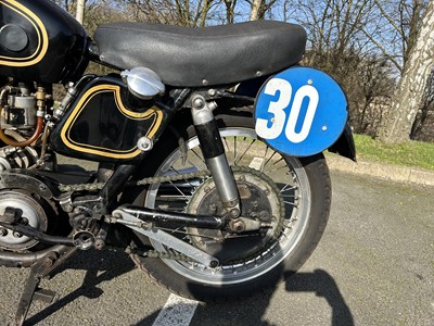 Lot 1950 AJS 7R