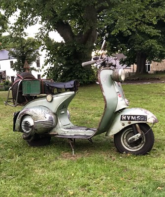 Lot 1952 Vespa Douglas Rod Model