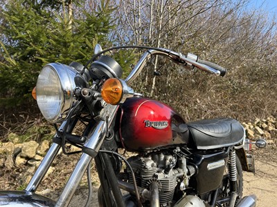 Lot 1975 Triumph Bonneville T140V