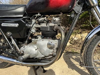 Lot 1975 Triumph Bonneville T140V