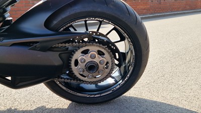 Lot 396 - 2015 Ducati Diavel