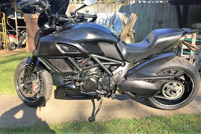 Lot 2015 Ducati Diavel