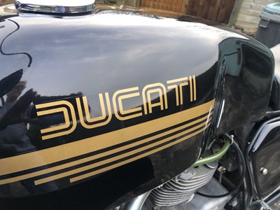 Lot 1980 Ducati 900SS