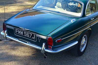 Lot 1971 Jaguar XJ6 Series 1