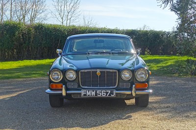 Lot 1971 Jaguar XJ6 Series 1