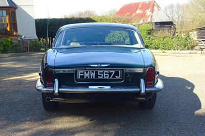 Lot 1971 Jaguar XJ6 Series 1