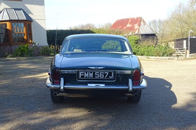 Lot 1971 Jaguar XJ6 Series 1