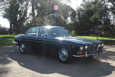 Lot 1971 Jaguar XJ6 Series 1