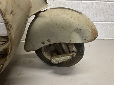 Lot 1958 Vespa ACMA 125 V57