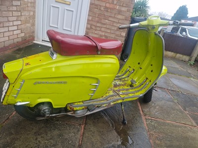 Lot 141 - 1967 Lambretta SX150 'Mela Verde'