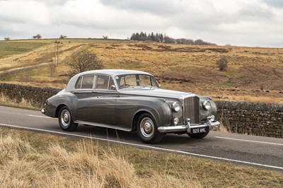 Lot 1960 Bentley S2 Saloon