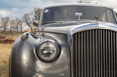 Lot 1960 Bentley S2 Saloon