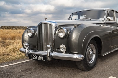 Lot 1960 Bentley S2 Saloon