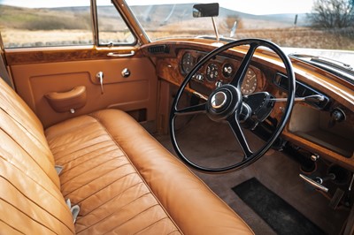 Lot 1960 Bentley S2 Saloon