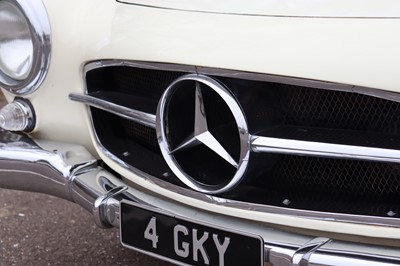 Lot 1960 Mercedes-Benz 190SL 'Restomod'