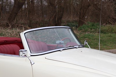 Lot 1960 Mercedes-Benz 190SL 'Restomod'