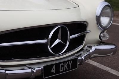 Lot 1960 Mercedes-Benz 190SL 'Restomod'