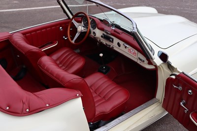 Lot 1960 Mercedes-Benz 190SL 'Restomod'