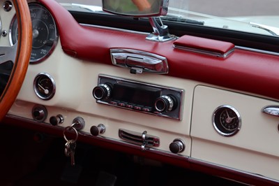 Lot 1960 Mercedes-Benz 190SL 'Restomod'