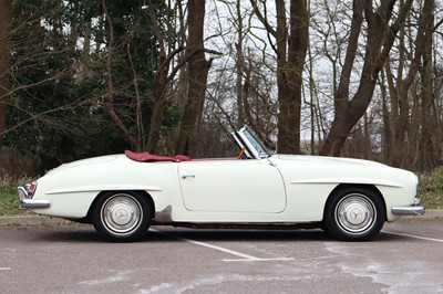 Lot 1960 Mercedes-Benz 190SL 'Restomod'