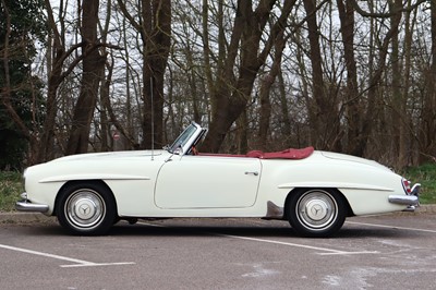 Lot 1960 Mercedes-Benz 190SL 'Restomod'