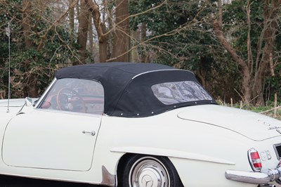 Lot 1960 Mercedes-Benz 190SL 'Restomod'