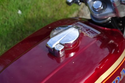 Lot 386 - 1976 Honda CB400F