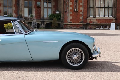Lot 63 - 1963 Austin-Healey 3000 MkII