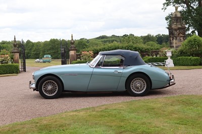 Lot 63 - 1963 Austin-Healey 3000 MkII