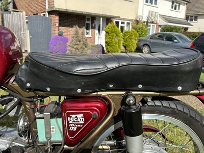 Lot 1962 Ducati 175 TS