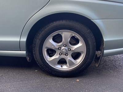 Lot 69 - 2000 Jaguar S-Type 3.0 V6 SE