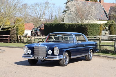 Lot 55 - 1966 Mercedes-Benz 220 SEb Coupe