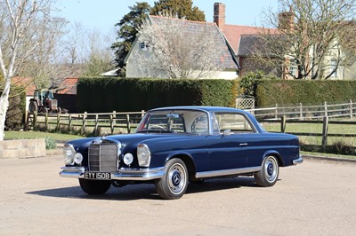 Lot 55 - 1966 Mercedes-Benz 220 SEb Coupe