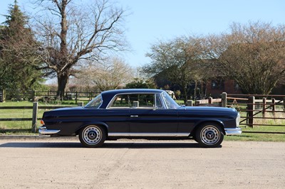 Lot 55 - 1966 Mercedes-Benz 220 SEb Coupe