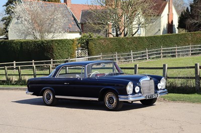 Lot 55 - 1966 Mercedes-Benz 220 SEb Coupe