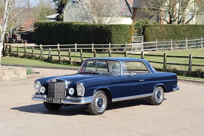 Lot 55 - 1966 Mercedes-Benz 220 SEb Coupe