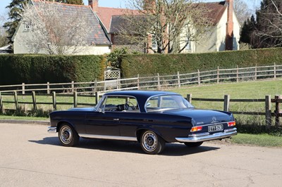 Lot 55 - 1966 Mercedes-Benz 220 SEb Coupe