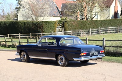 Lot 55 - 1966 Mercedes-Benz 220 SEb Coupe